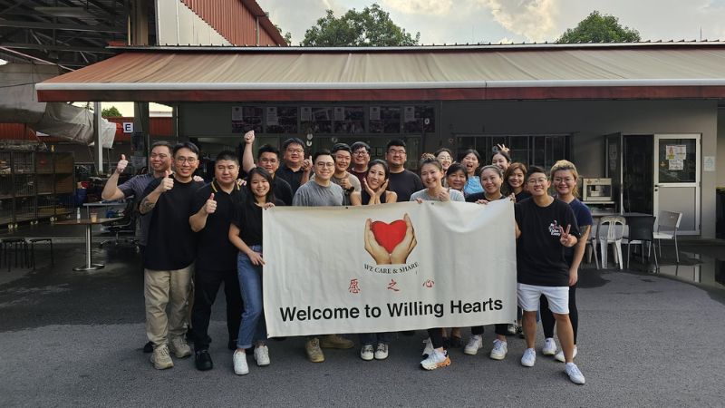 Giving Back to the Community With Willing Hearts